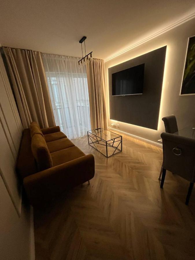 Prestige Aparthotel Centrum Nautica 슈체친 외부 사진