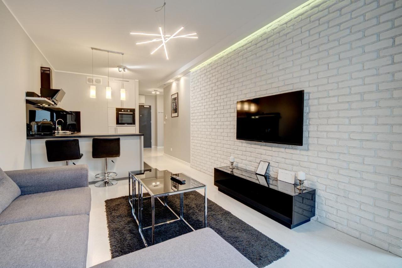 Prestige Aparthotel Centrum Nautica 슈체친 외부 사진