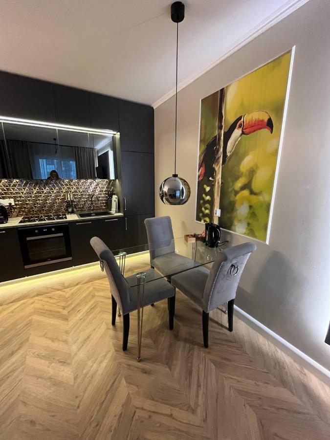 Prestige Aparthotel Centrum Nautica 슈체친 외부 사진