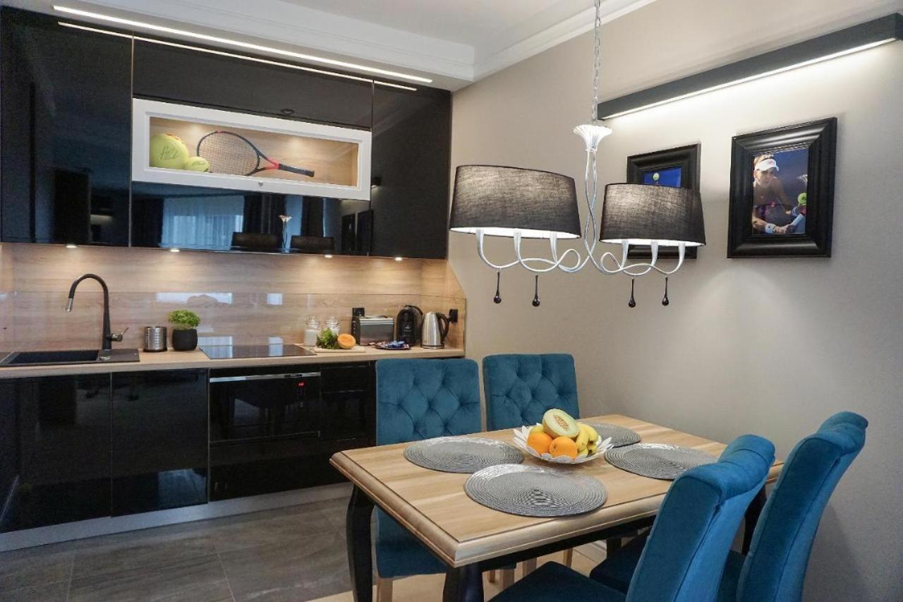 Prestige Aparthotel Centrum Nautica 슈체친 외부 사진