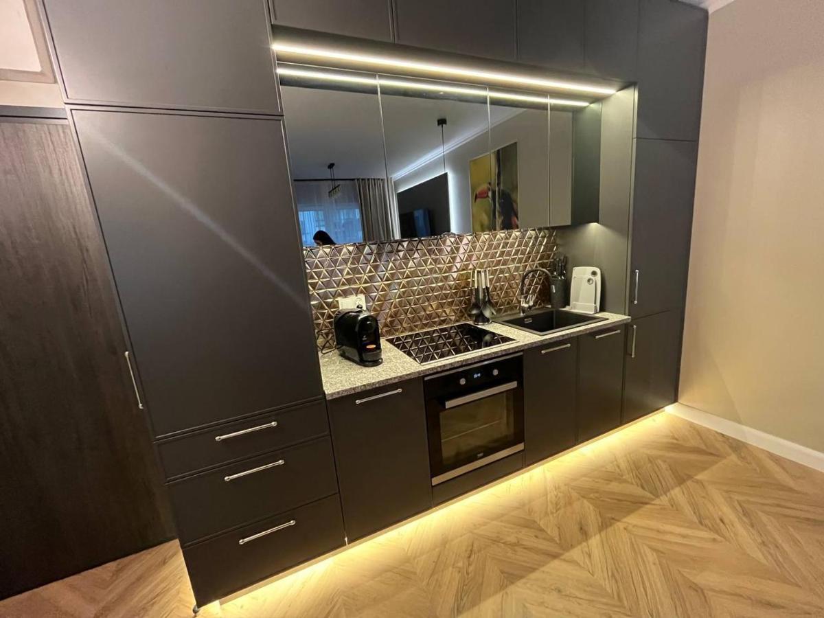 Prestige Aparthotel Centrum Nautica 슈체친 외부 사진