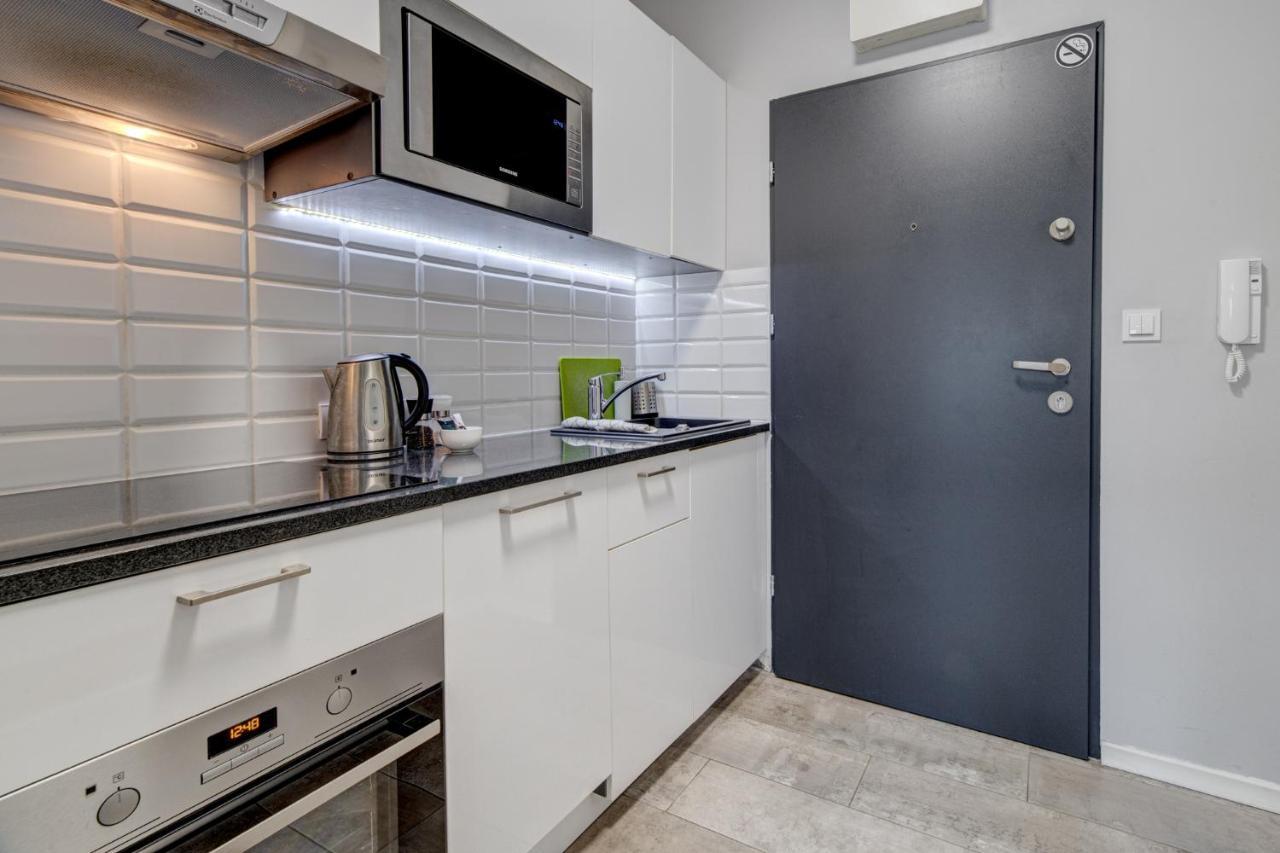 Prestige Aparthotel Centrum Nautica 슈체친 외부 사진