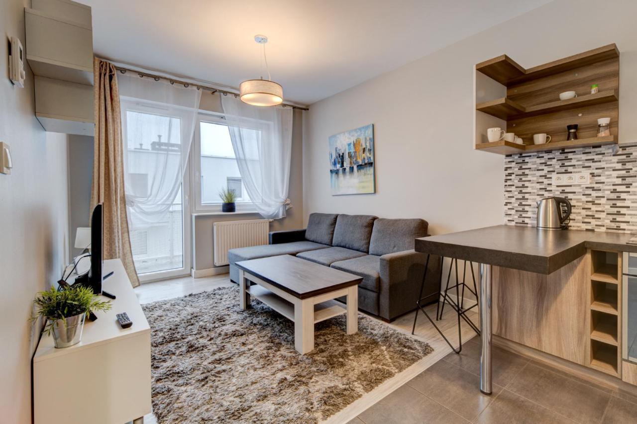 Prestige Aparthotel Centrum Nautica 슈체친 외부 사진